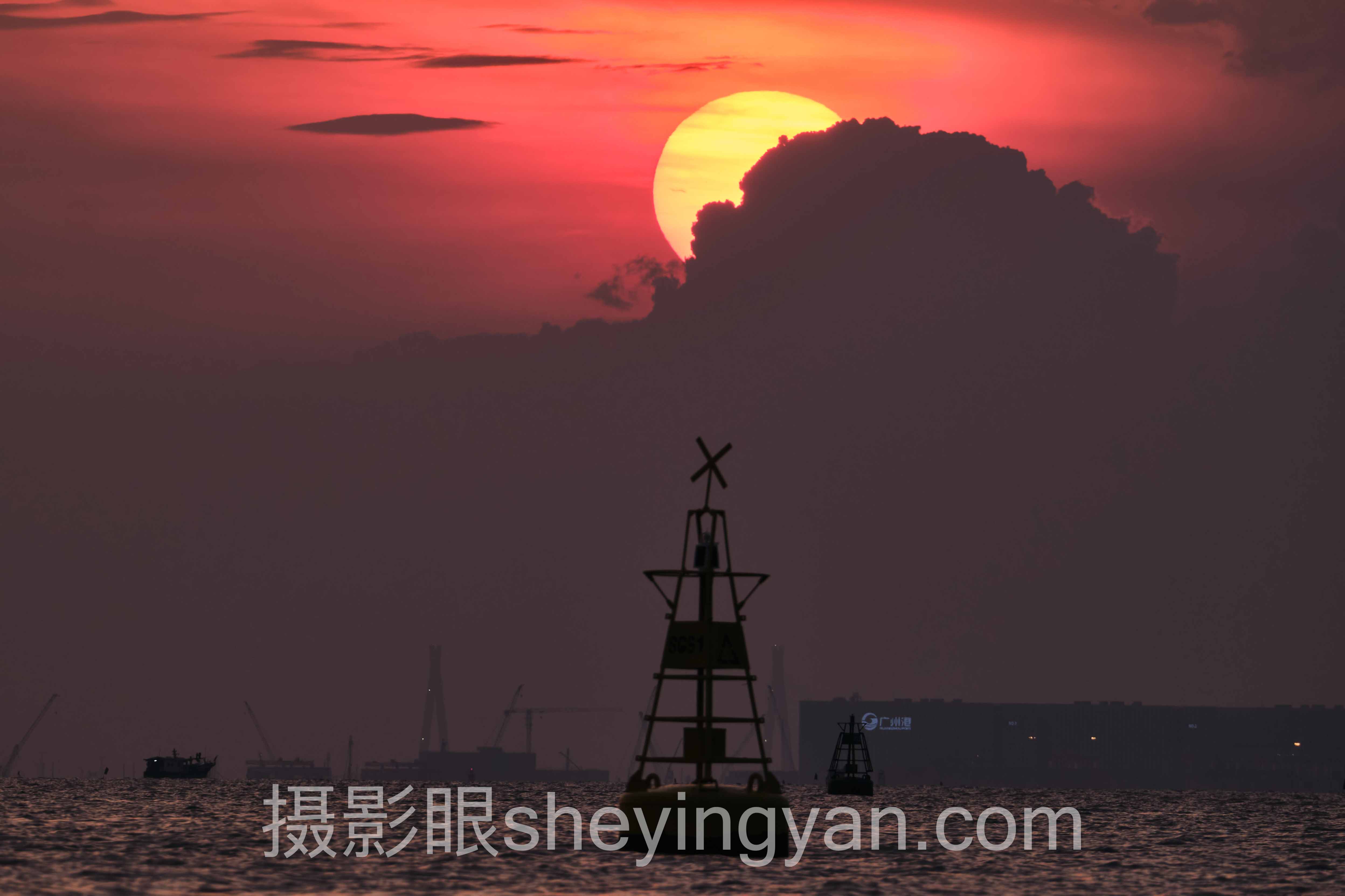 数据说话：2025年AI照片评分与照片点评行业现状报告
